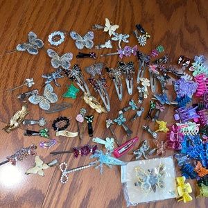 Vintage early 2000 and 90s hair clips and pins
